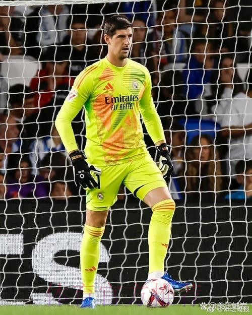 库尔图瓦:在对手被罚下一人后我们忘了如何踢球